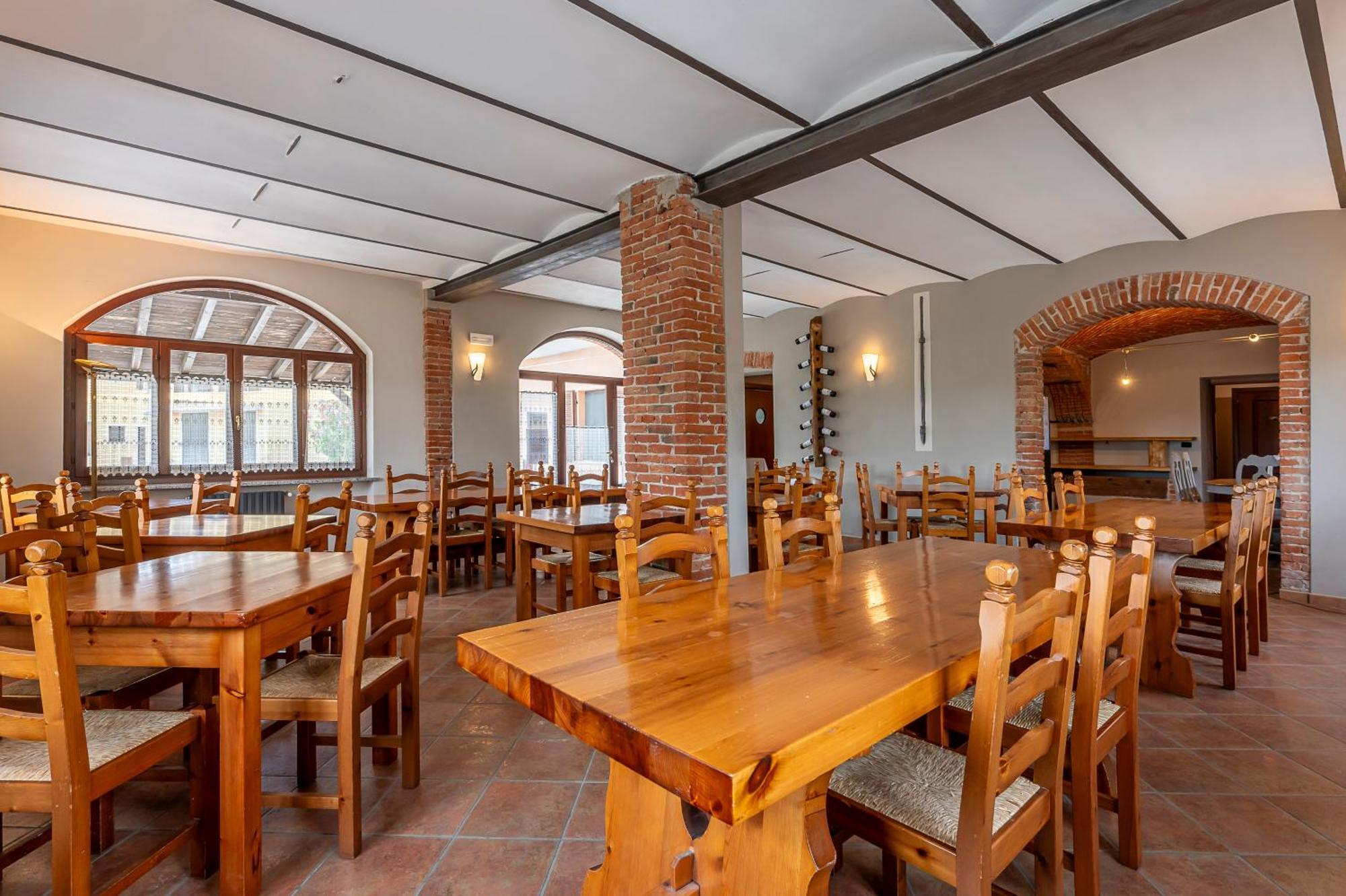 Agriturismo Cantine Bevione - Family Apartments Farigliano Екстер'єр фото